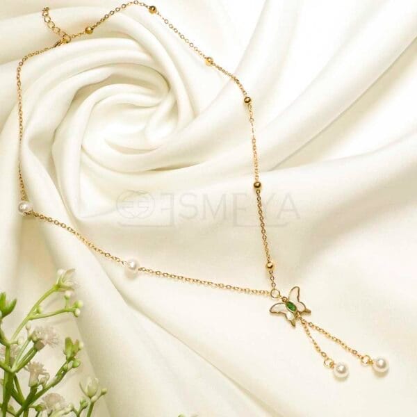 kiro-dangling-pearl-butterfly-necklace-18k-gold-plated-waterproof