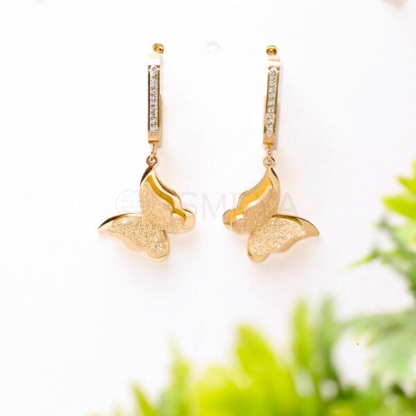 viona-3D-butterfly-earrings-2-18k-gold-plated-waterproof