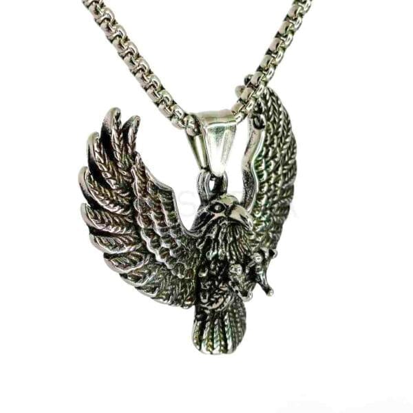 wild-eagle-silver-pendant-with-chain-1-waterproof