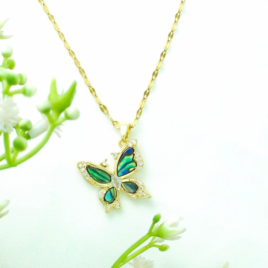 aura-mother-of-pearl-18k-gold-plated-butterfly-necklace-waterproof-1