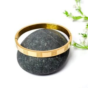 hypnosis-square-print-18k-gold-plated-bracelet-for-men-2-by-esmeya-waterproof