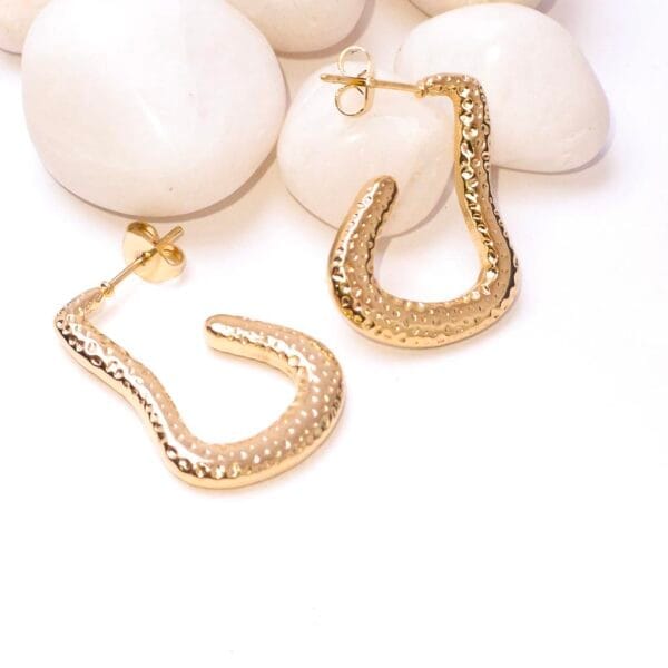 twist-me-18k-gold-plated-hoops-by-esmeya-watrproof-1