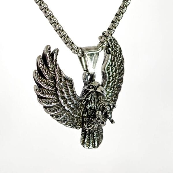 wild-eagle-silver-pendant-with-chain-1-by-esmeya-waterproof